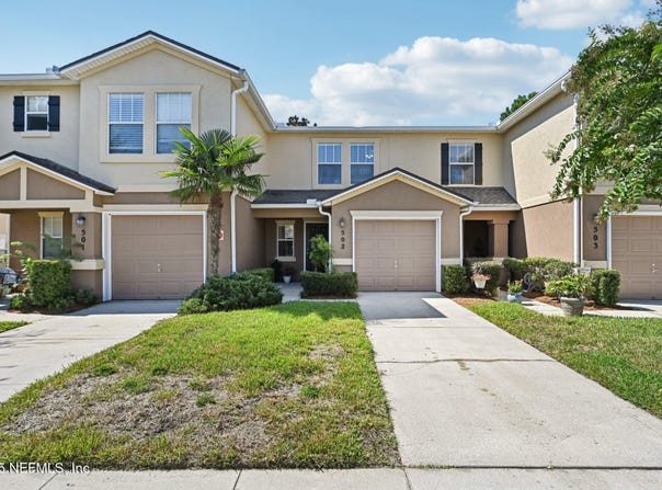 1500 CALMING WATER Drive unit: 502, Fleming Island, FL 32003