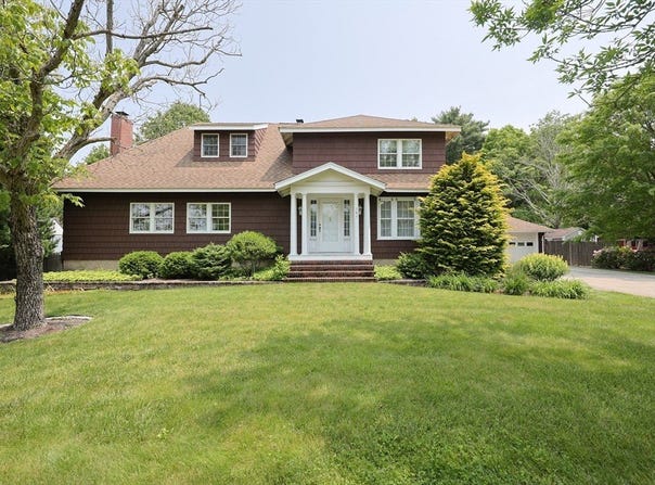 185 South St, Plainville, MA 02762