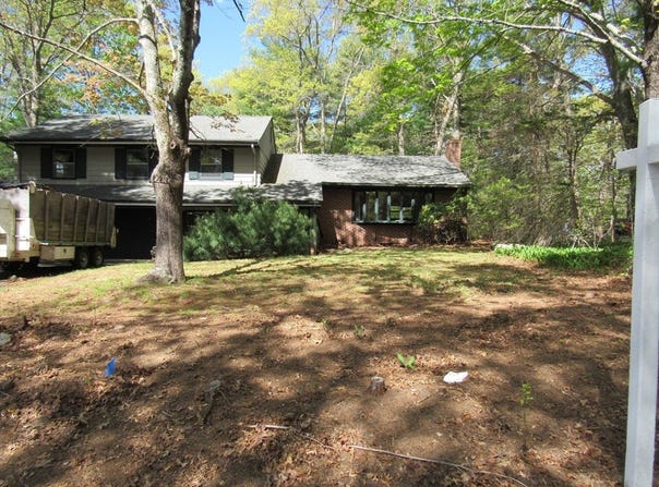 55 Hillside Ave, East Bridgewater, MA 02333