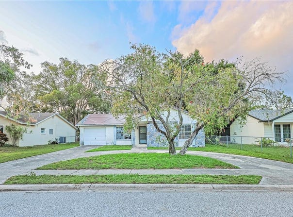 7033 WENTWORTH WAY, NEW PORT RICHEY, FL 34655