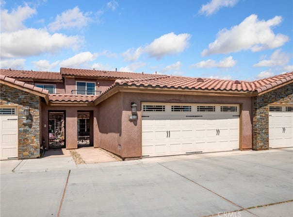 14112 Kiowa Road, Apple Valley, CA 92307