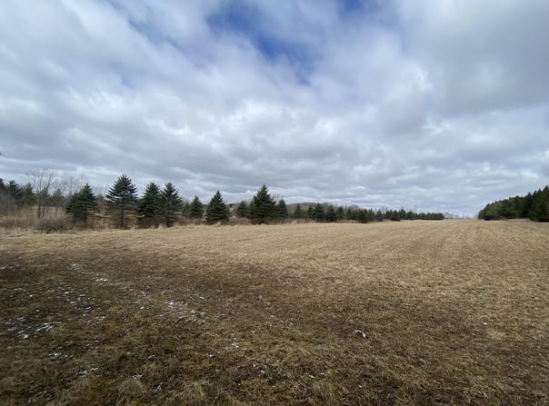 Lt7 E Hawthorne Dr, Fredonia, WI 53021