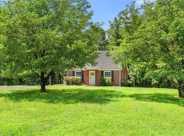 4028 Pleasant View Drive, Patrick Springs, VA 24133