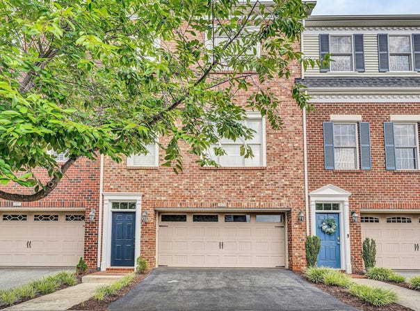 3823 Greenway DR SW, Roanoke, VA 24018
