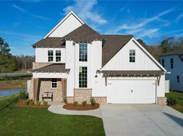 105 Firefly Lane, Opelika, AL 36804