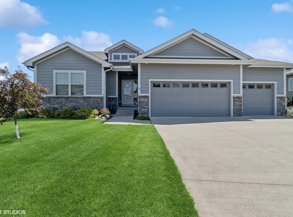 1337 S 7th Street, Adel, IA 50003