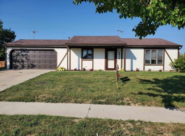 5928 Brandonwood Lane, Fort Wayne, IN 46835