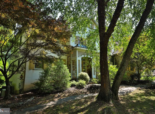 1695 HUNTINGDON ROAD, HUNTINGDON VALLEY, PA 19006
