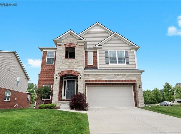 945 Reef Drive, Canton, MI 48187