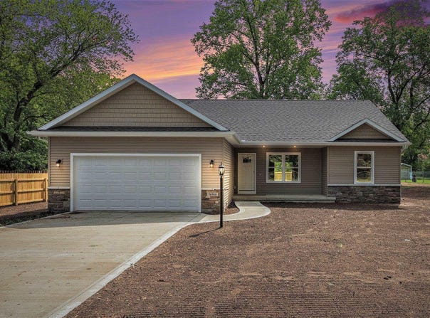 56968 Ash Road, Osceola, IN 46561