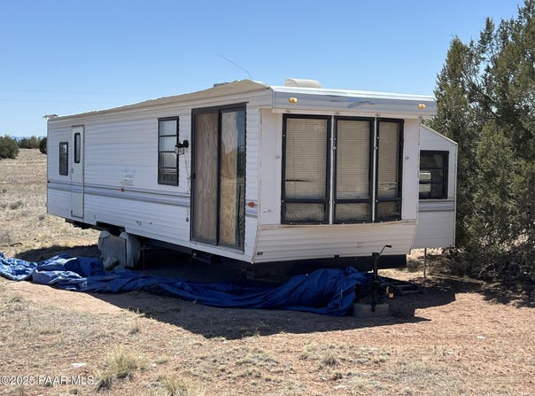 53410 N Bridge Canyon Parkway, Seligman, AZ 86337