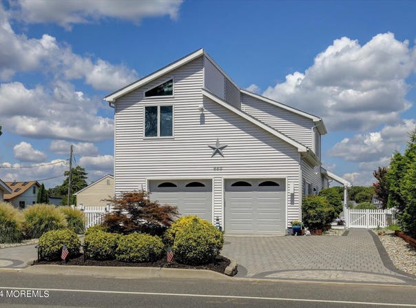 650 Princeton Avenue, Brick, NJ 08724