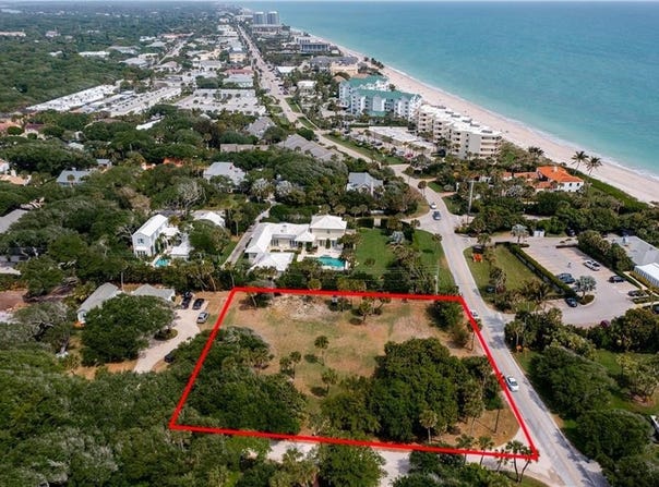 997 Painted Bunting Lane, Vero Beach, FL 32963