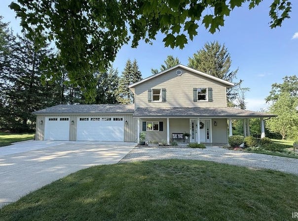 106 Powell Drive, Middlebury, IN 46540-9587