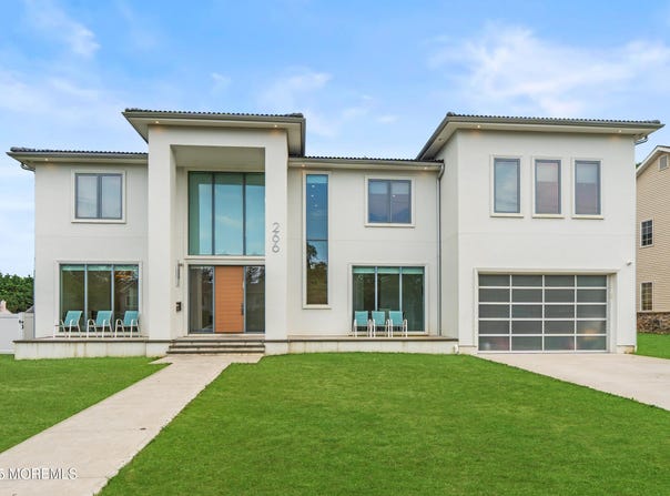 266 Lenox Avenue, Long Branch, NJ 07740