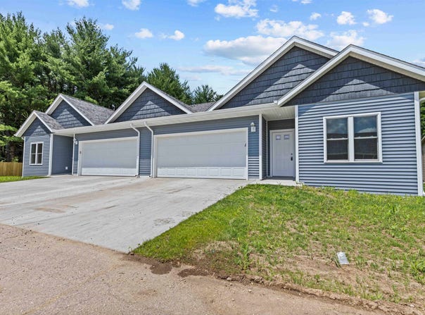 602 E Madison Avenue, Milton, WI 53563