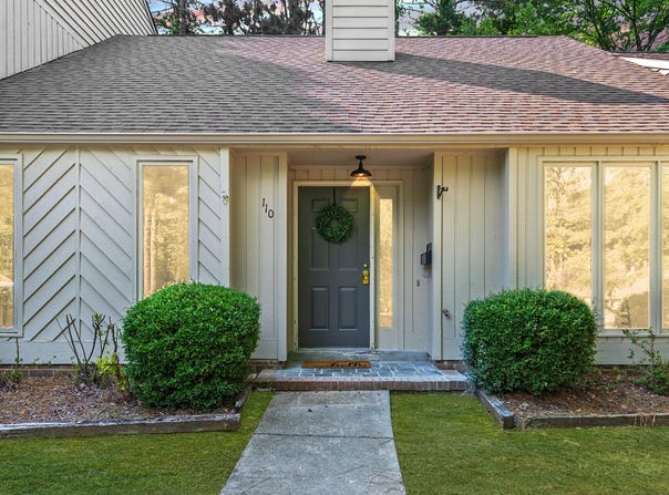 110 Mossbark Lane, Chapel Hill, NC 27514
