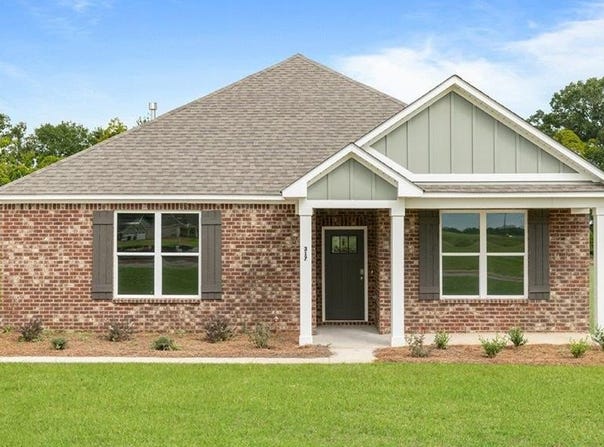 317 Heritage Way, Headland, AL 36345