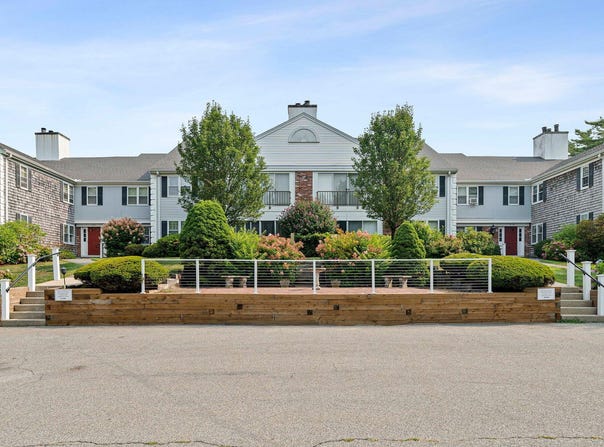 12 Hilltop Drive unit: 12, Sandwich, MA 02563