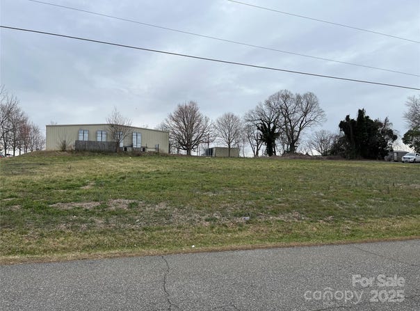 105 Embert Lane, Shelby, NC 28152