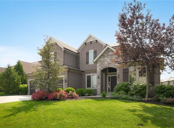 15601 Windsor Street, Overland Park, KS 66224