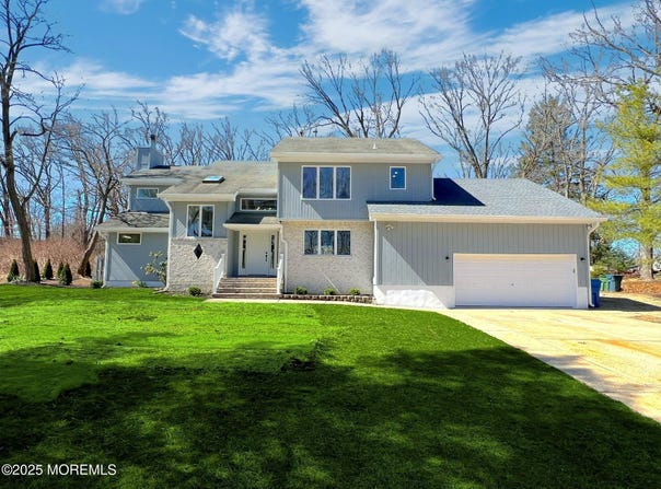 155 Hamilton Road, Tinton Falls, NJ 07724