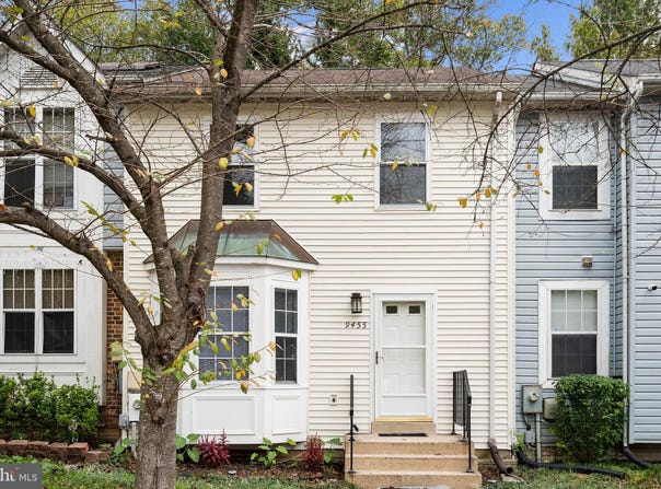9455 FENS HOLW, LAUREL, MD 20723