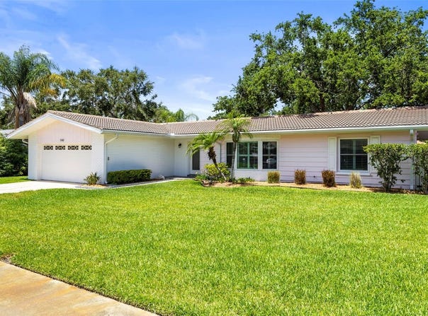 1140 MCFARLAND STREET, DUNEDIN, FL 34698