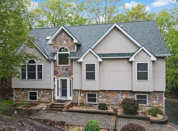 2330 Burntwood Drive, East Stroudsburg, PA 18301
