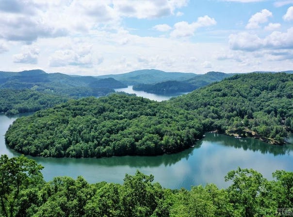 752 Shepherds Gap Road, Cullowhee, NC 28723