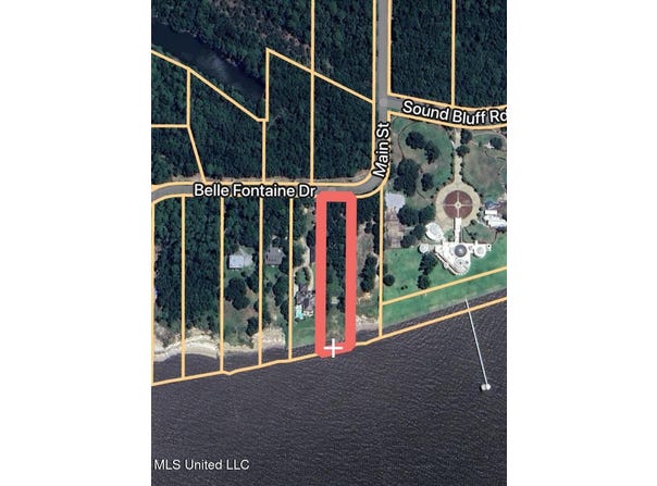 5705 Belle Fontaine Drive, Ocean Springs, MS 39564