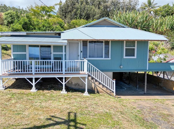 48-5241 KUKUIHAELE RD, Honokaa, HI 96727