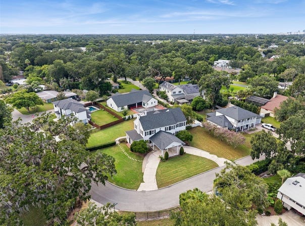 5240 ALLEMAN Drive, ORLANDO, FL 32809