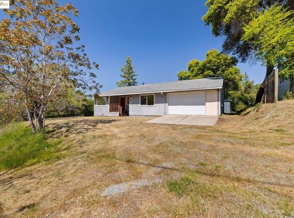 9780 Mormon Creek Rd, Sonora, CA 95370