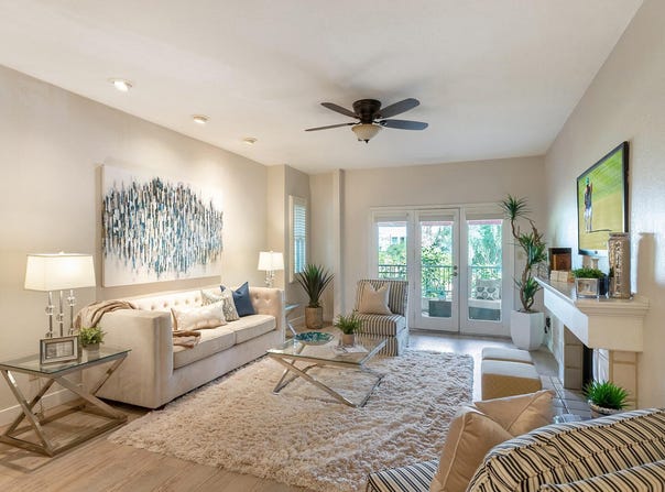 5200 S LAKESHORE Drive, Tempe, AZ 85283