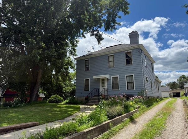 15 1st Street SE, Faribault, MN 55021