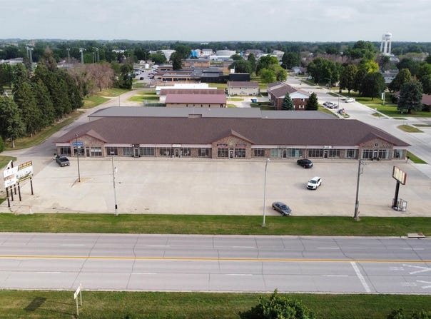 1914 E Hwy 18, Algona, IA 50511