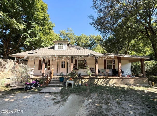 1108 S Washington Avenue, Brownsville, TN 38012