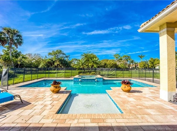 7392 SE Ravissant Drive, Stuart, FL 34997
