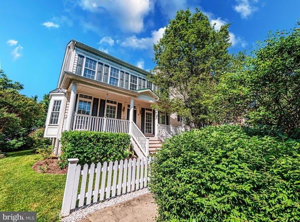 9 WEBSTER HILL COURT, CLARKSBURG, MD 20871