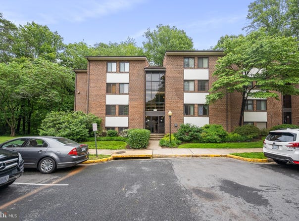 1423 NORTHGATE Square, RESTON, VA 20190