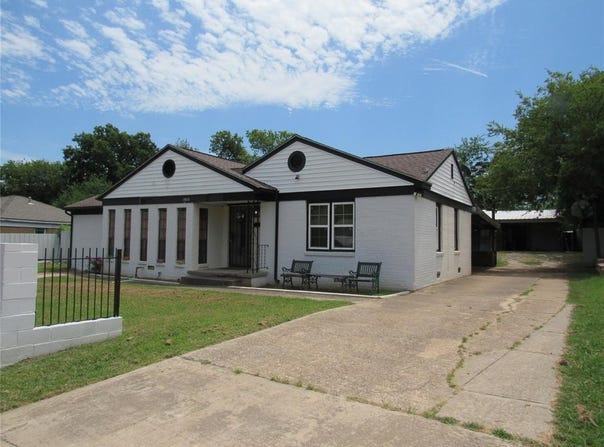 1316 Hillcrest Road, Pauls Valley, OK 73075