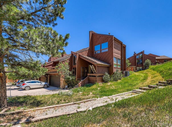 4484 Juniper Court, Larkspur, CO 80118