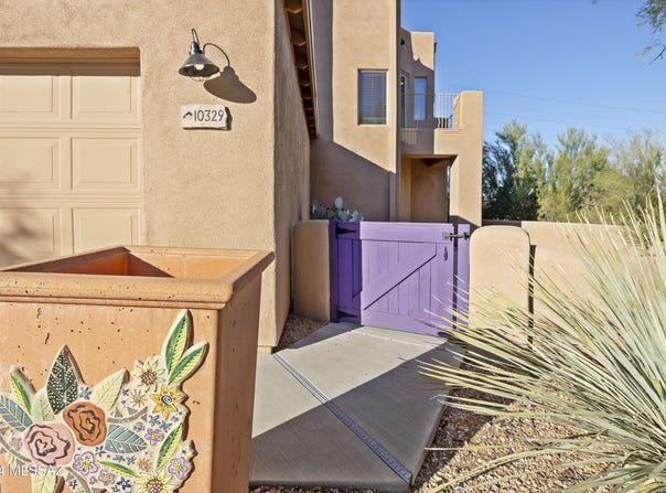 10329 E Jarod James Place, Tucson, AZ 85747
