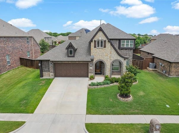 112 Carriage Run Drive, Wylie, TX 75098