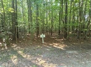 Kayak Cove Road lot: 6, Cobbs Creek, VA 23035