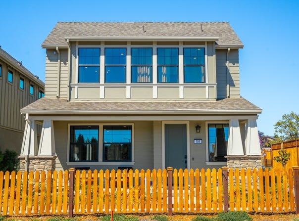 1558 Waterside Lane, Rohnert Park, CA 94928
