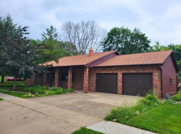 214 8Th Street SE, Spencer, IA 51301