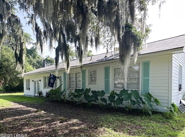 1508 London Avenue, Port Royal, SC 29935