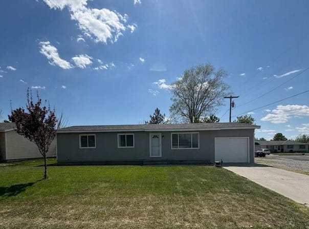 101 Sunset Circle, Buhl, ID 83316